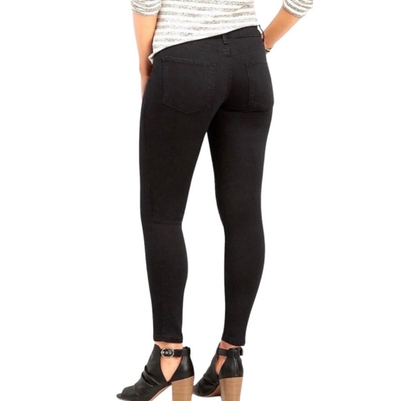 Maurices Black Skinny Jeans - Picture 2 of 3